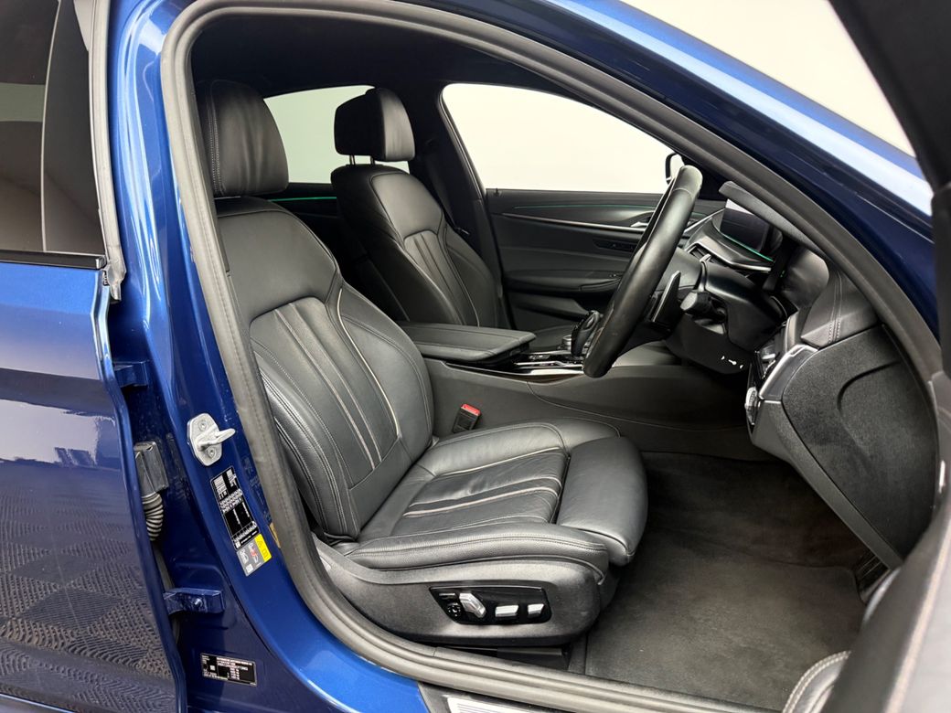 2021 BMW 5 Series
