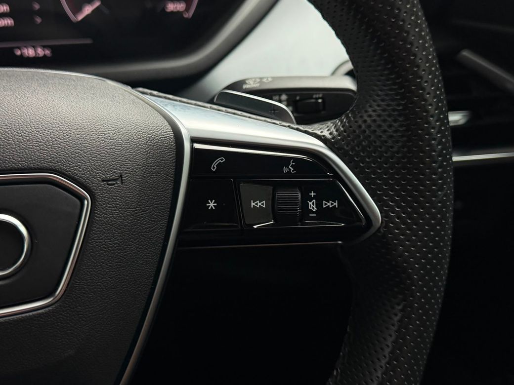 2022 Audi e-tron GT