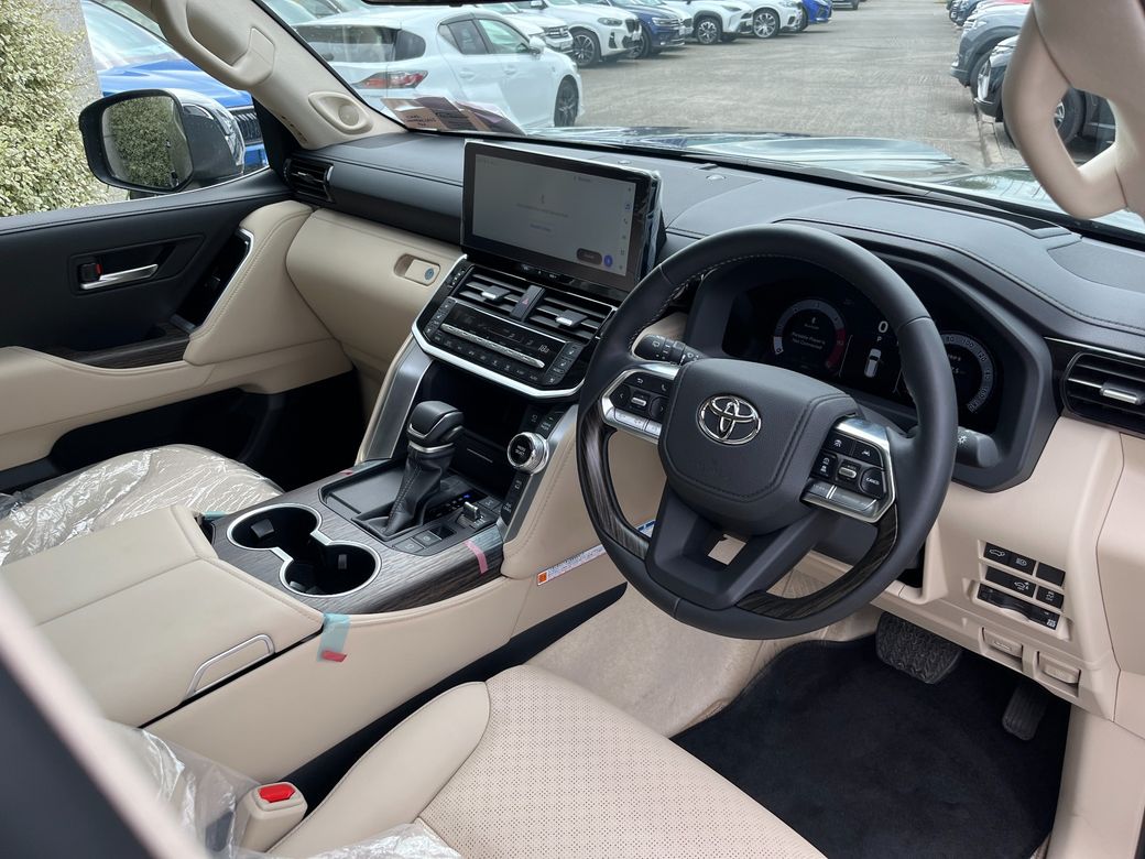 2025 Toyota Landcruiser