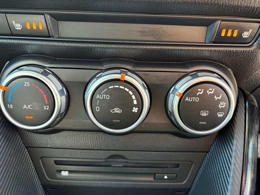 2017 Mazda Demio