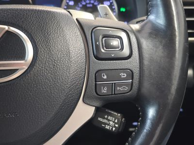2018 Lexus IS