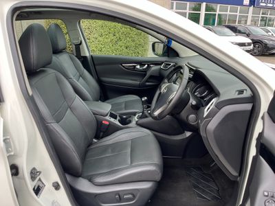 2017 Nissan Qashqai