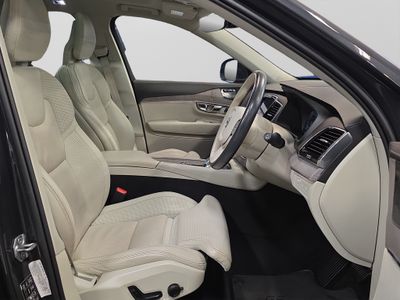 2020 Volvo XC90