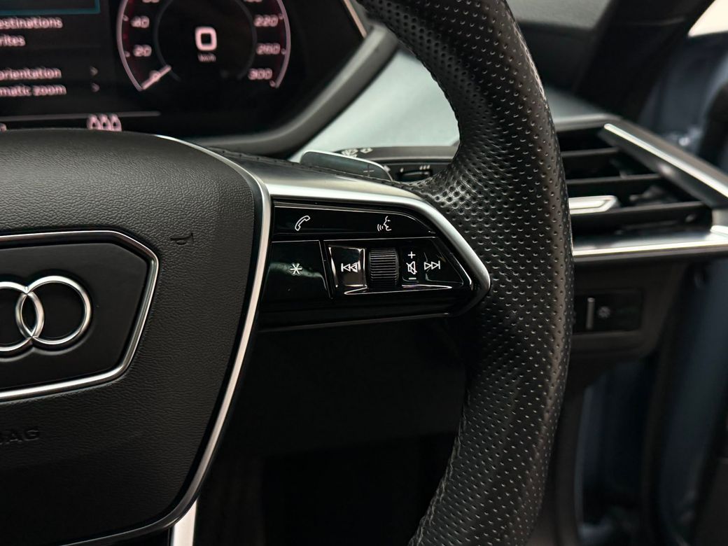 2022 Audi e-tron GT