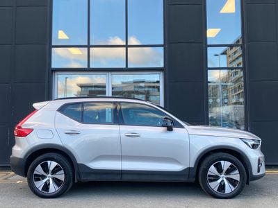 2023 Volvo XC40