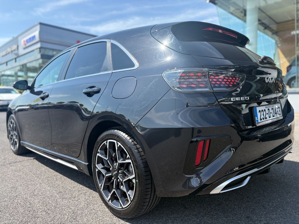 2023 Kia Ceed