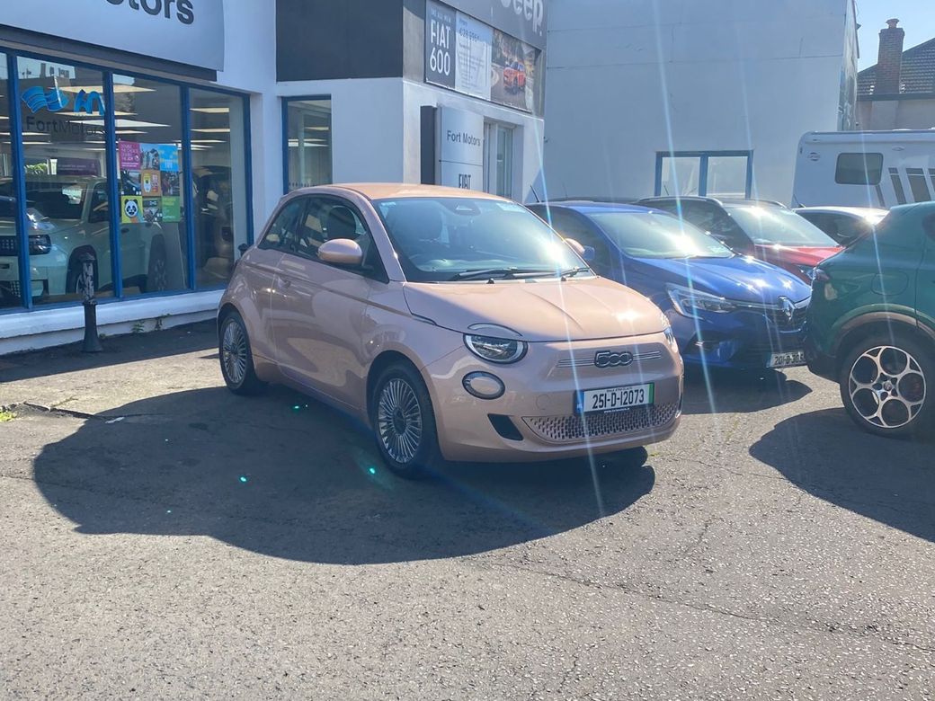 2025 Fiat 500