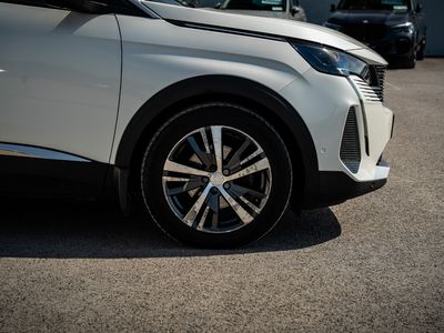 2021 Peugeot 5008
