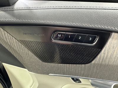 2023 Volvo XC90