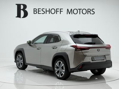 2026 Lexus UX 300e