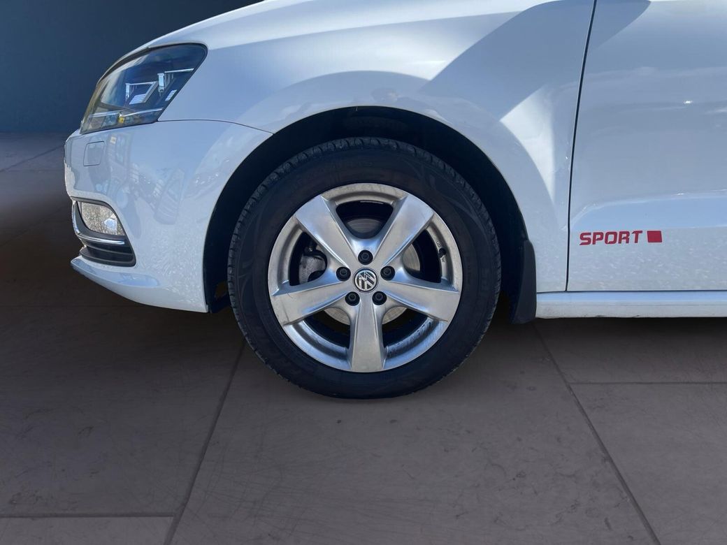 2016 Volkswagen Polo