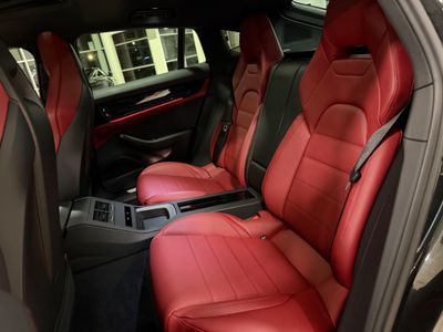 2024 Porsche Panamera