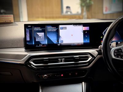 2023 BMW 320
