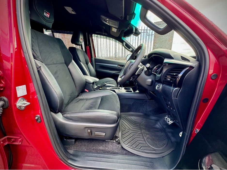 2025 Toyota Hilux