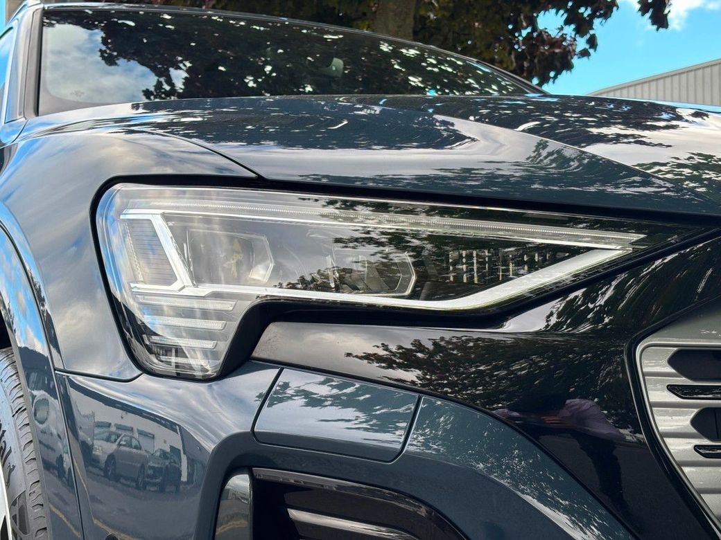 2024 Audi Q8 e-tron