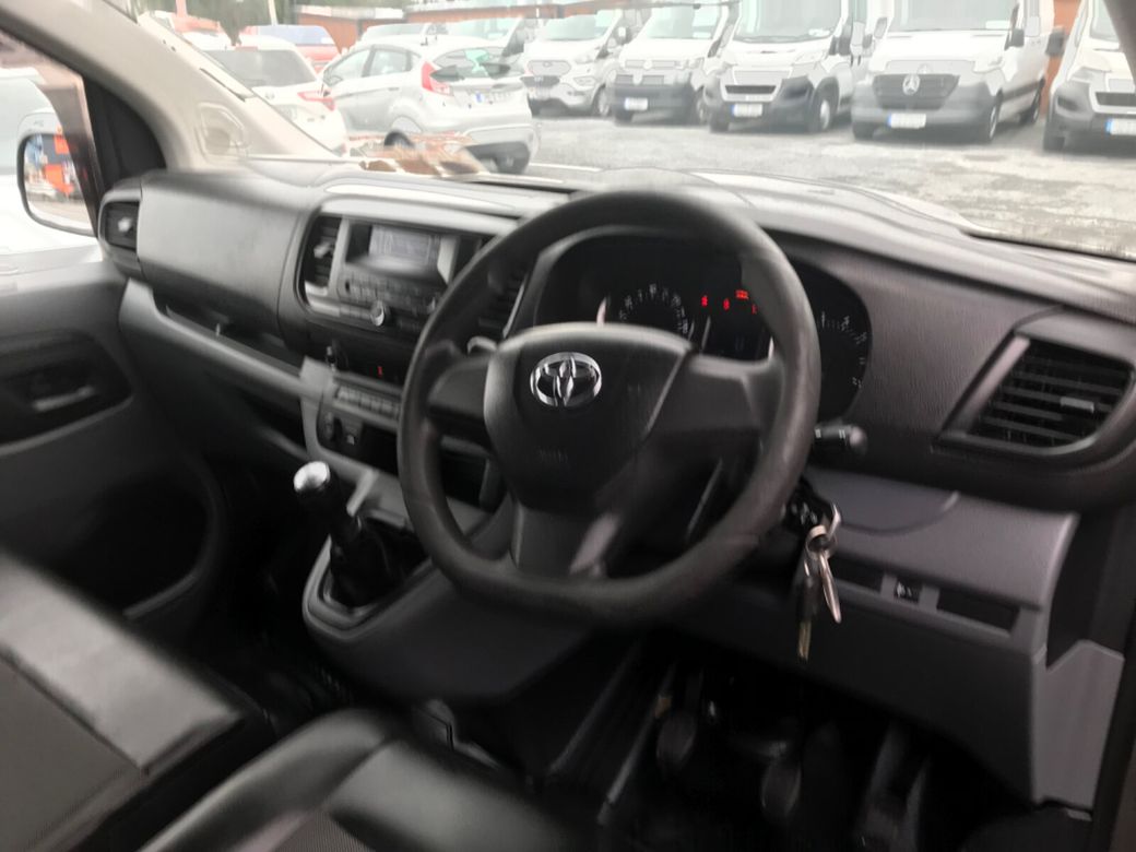 2017 Toyota Proace