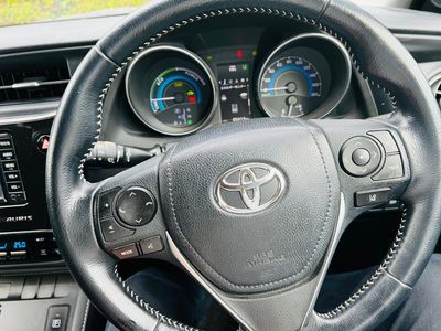 2017 Toyota Auris