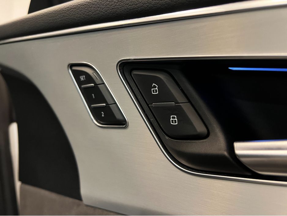 2020 Audi Q8