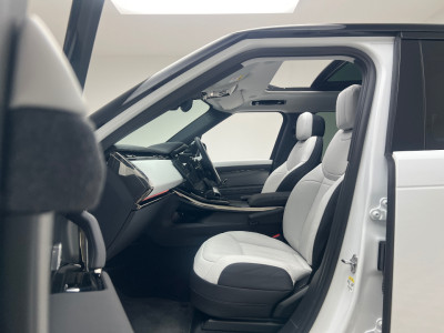 2024 Land Rover Range Rover Sport