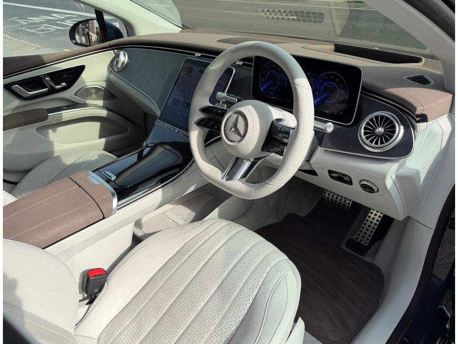 2022 Mercedes-Benz EQS