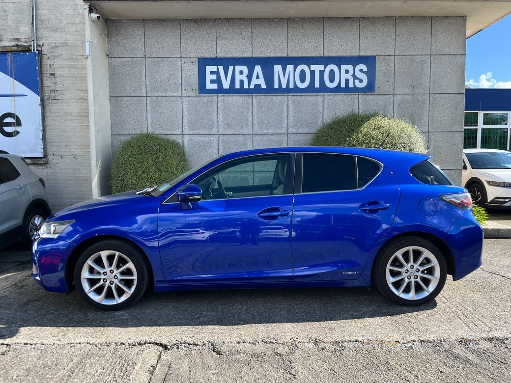 2011 Lexus CT 200h