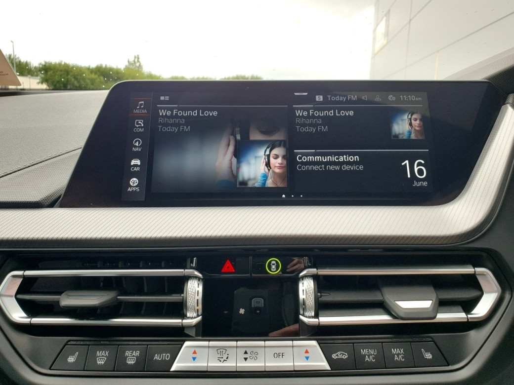 2024 BMW 218