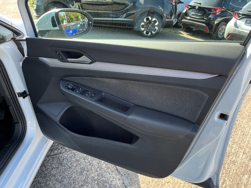 2023 Volkswagen Golf