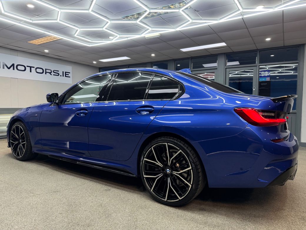 2020 BMW 330