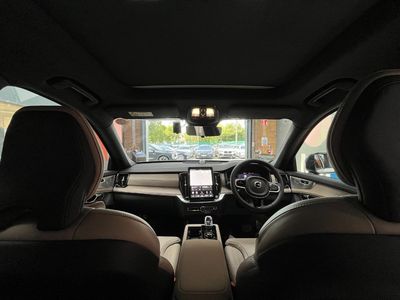 2025 Volvo XC90