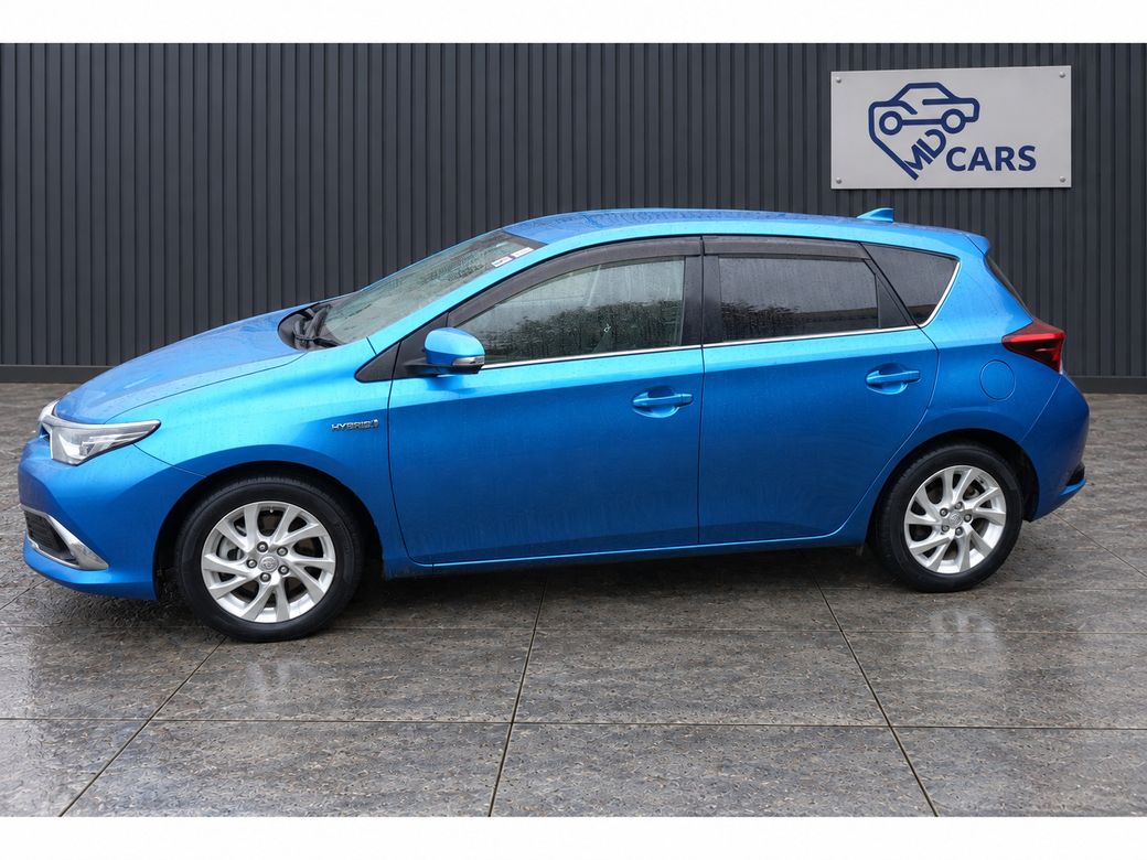 2017 Toyota Auris
