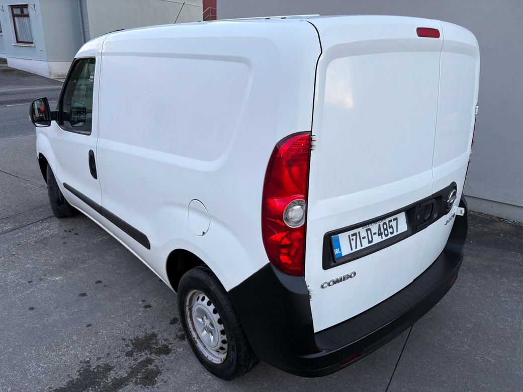 2017 Opel Combo