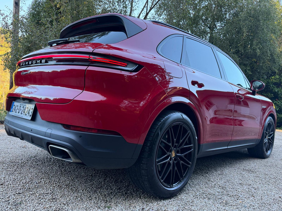 2024 Porsche Cayenne