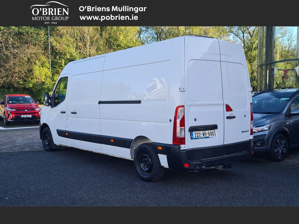 2022 Renault Master