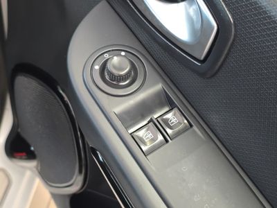 2015 Renault Clio