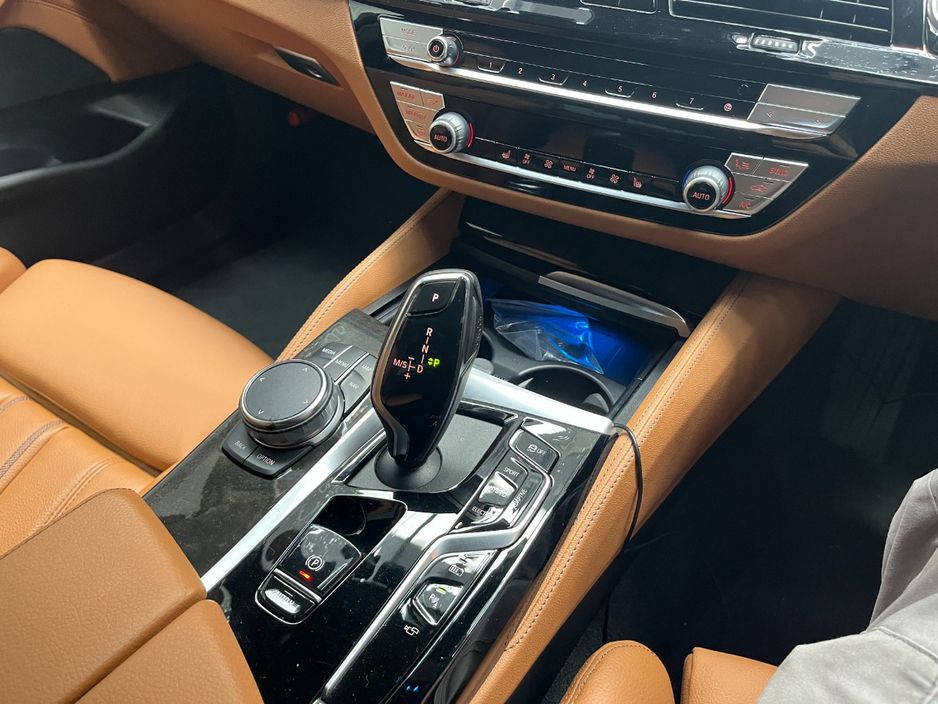 2022 BMW 5 Series