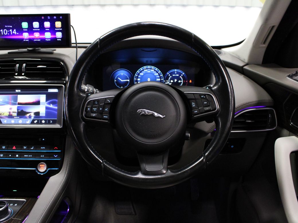 2016 Jaguar F-Pace
