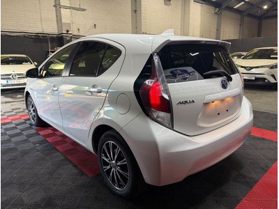 2015 Toyota Aqua