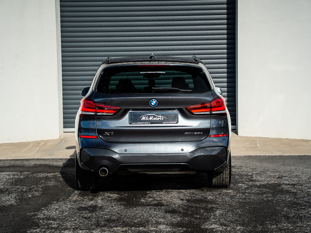 2022 BMW X1