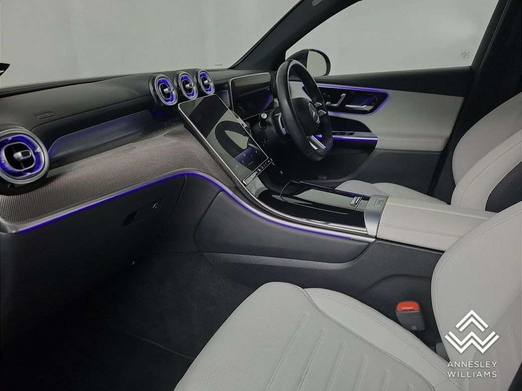 2024 Mercedes-Benz GLC Class