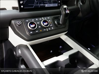 2025 Land Rover Defender