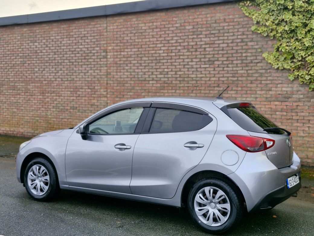 2016 Mazda Demio