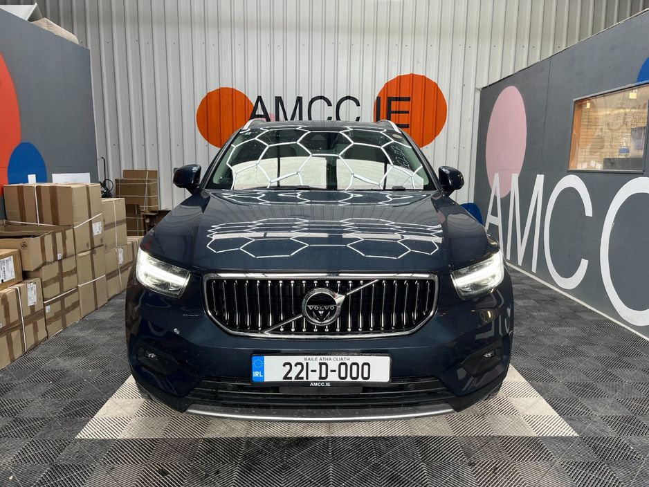 2022 Volvo XC40