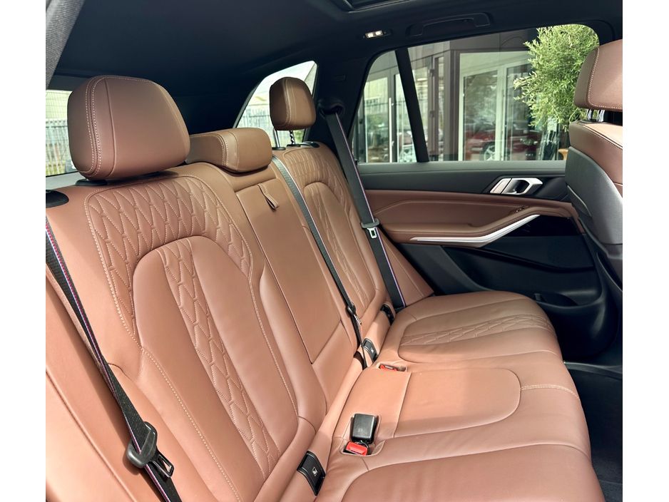 2022 BMW X5