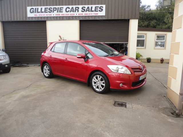 vehicle for sale from Gillespie Car Sales