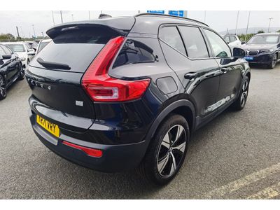 2021 Volvo XC40