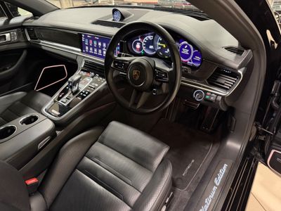 2023 Porsche Panamera
