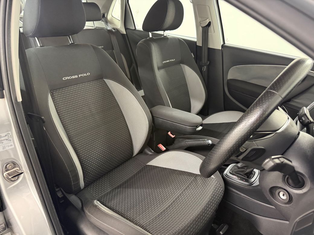 2015 Volkswagen Polo
