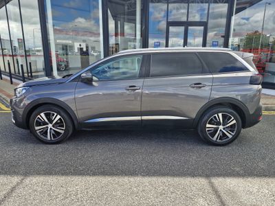 2019 Peugeot 5008