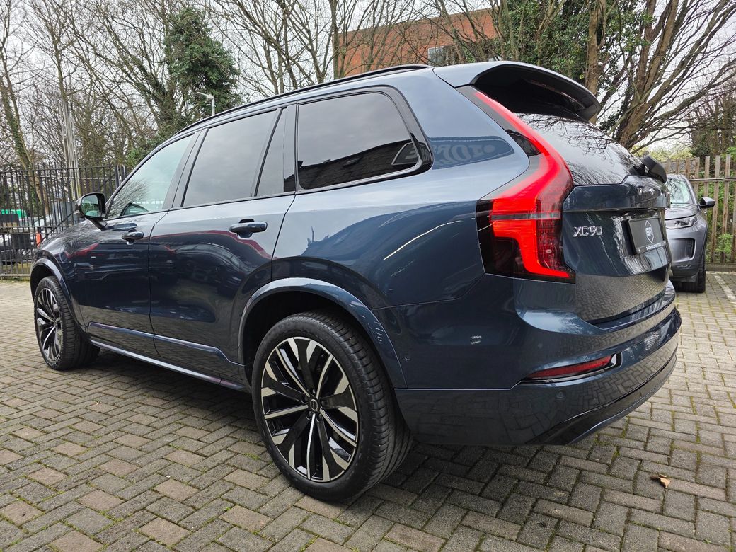 2025 Volvo XC90