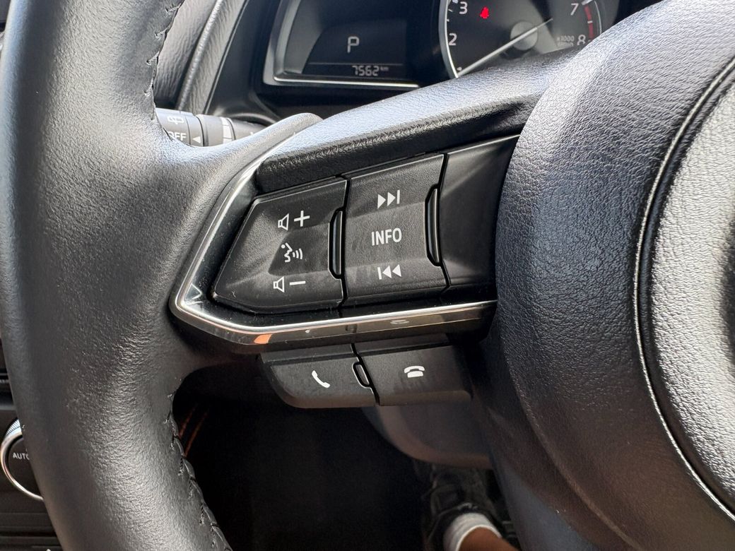 2017 Mazda Demio